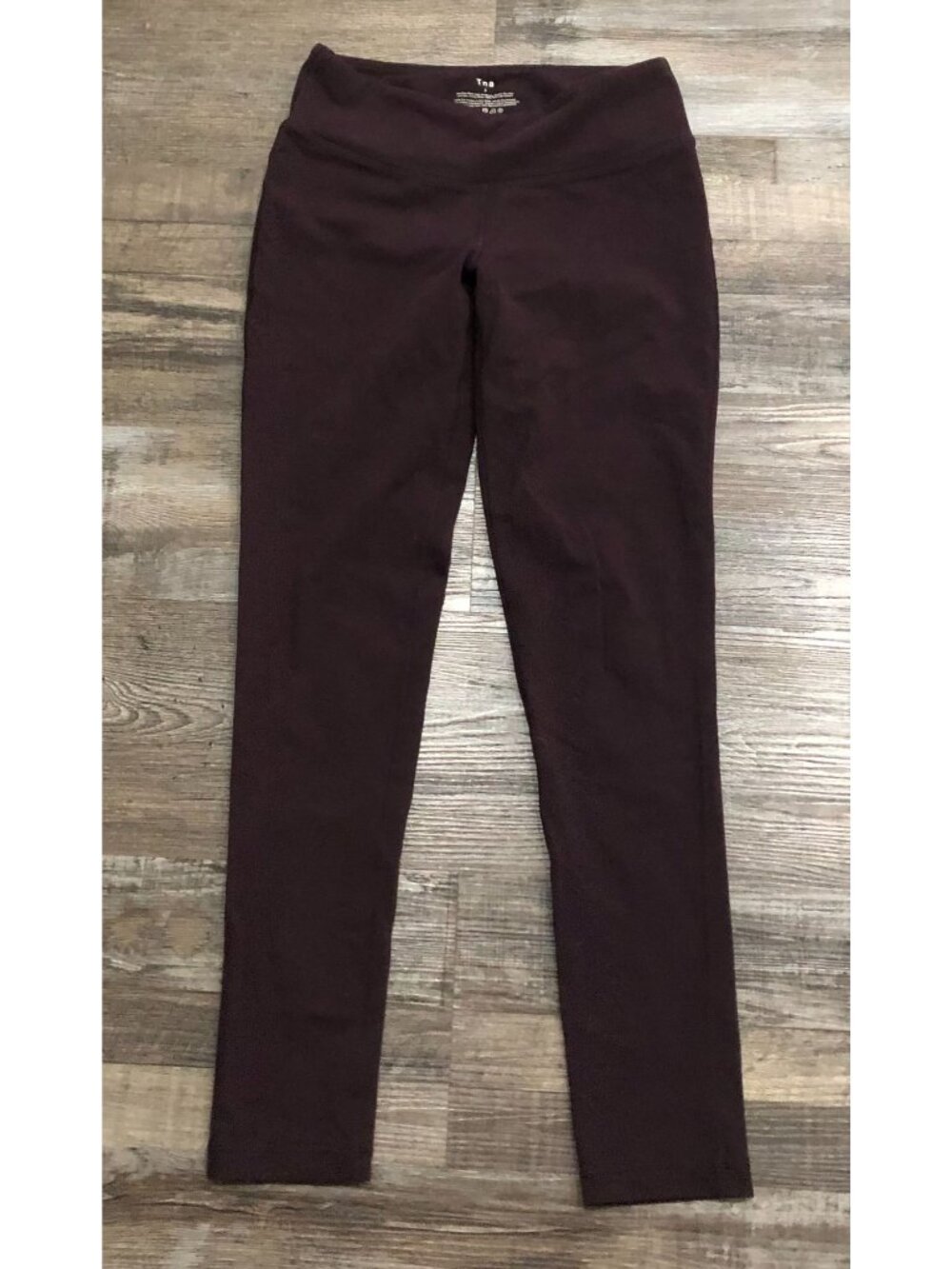 Aritzia TNA Womens Small Dark Purple Athletic Leggings Work Out Yoga Running